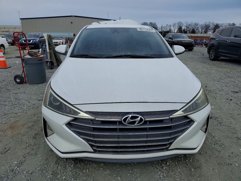Photo 5 from auction – 2019 HYUNDAI ELANTRA SE with VIN 5NPD84LF3KH411643