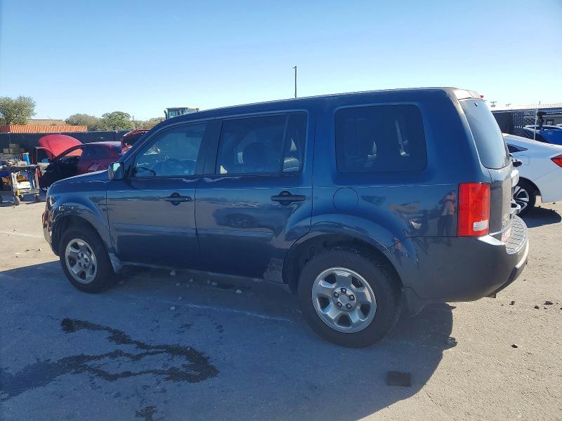 Photo 2 from auction – 2010 HONDA PILOT LX with VIN 5FNYF3H27AB023304