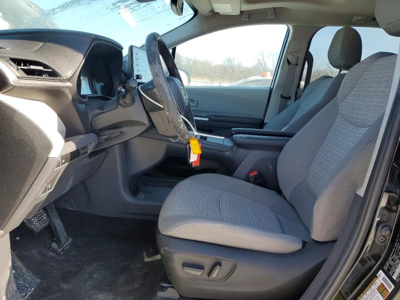 Photo 7 from auction – 2024 TOYOTA SIENNA LE with VIN 5TDBSKFC6RS122498