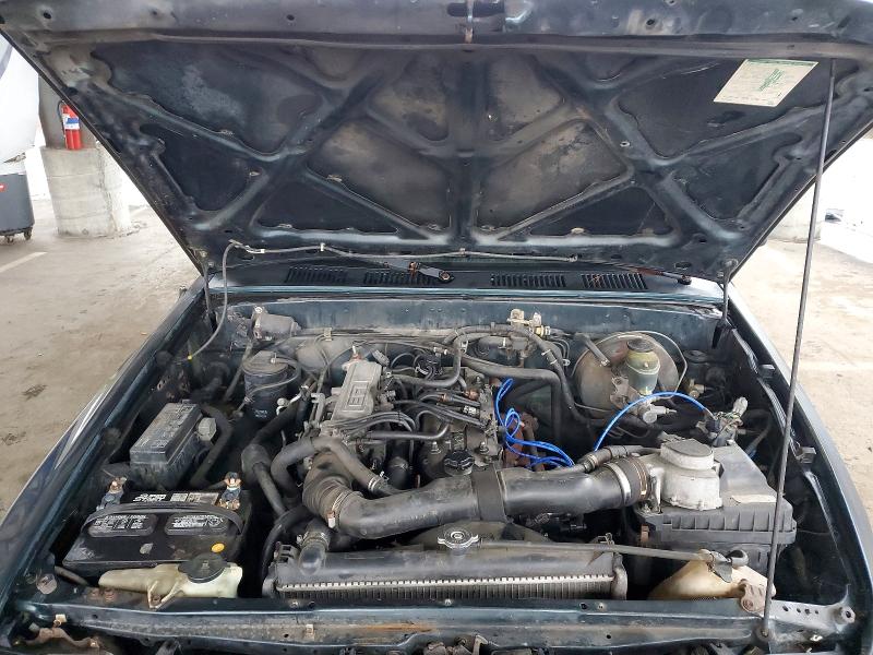 Photo 11 from auction – 1994 TOYOTA PICKUP 1/2 with VIN 4TARN81A3RZ276773