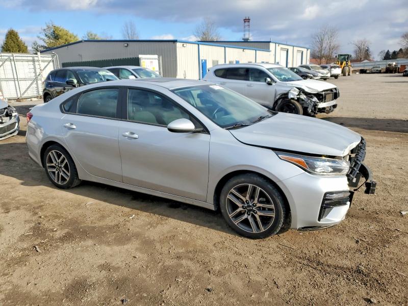 Photo 4 from auction – 2019 KIA FORTE GT L with VIN 3KPF34AD2KE045431