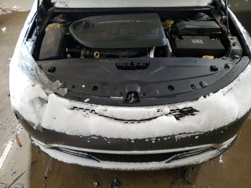 Photo 11 from auction – 2015 CHRYSLER 200 C with VIN 1C3CCCEG8FN556732