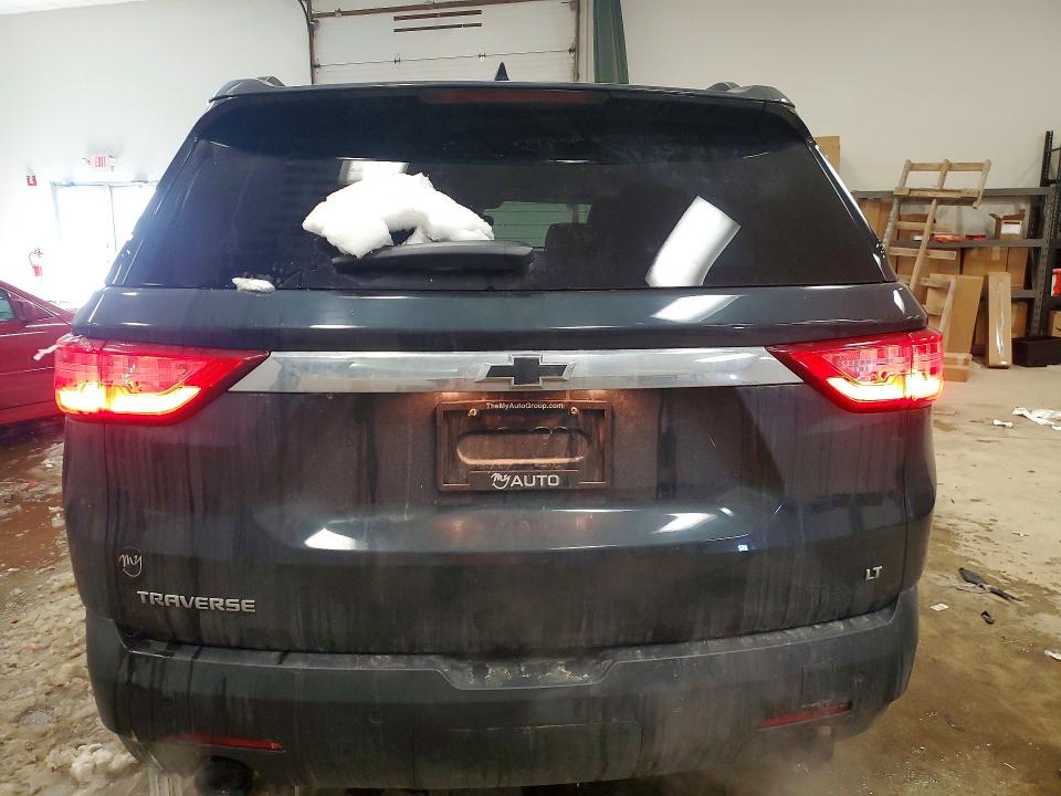 Photo 6 from auction – 2019 CHEVROLET TRAVERSE with VIN 1GNERGKW0KJ215212
