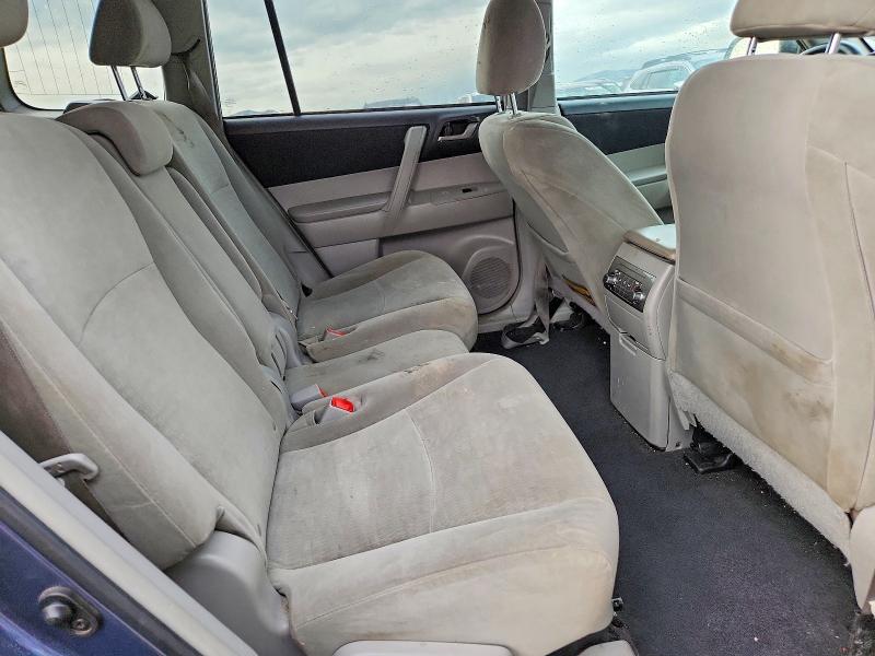 Photo 10 from auction – 2013 TOYOTA HIGHLANDER with VIN 5TDBK3EH5DS207702