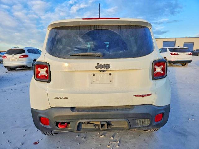 Photo 6 from auction – 2016 JEEP RENEGADE T with VIN ZACCJBCT5GPC50768
