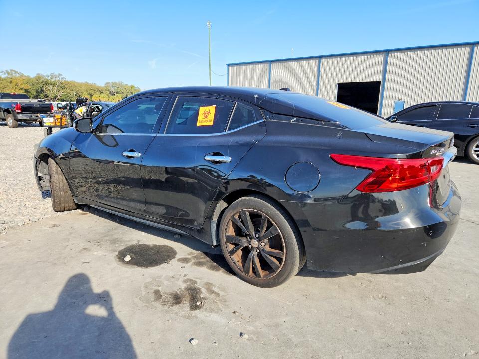 Photo 2 from auction – 2017 NISSAN MAXIMA with VIN 1N4AA6AP7HC375187