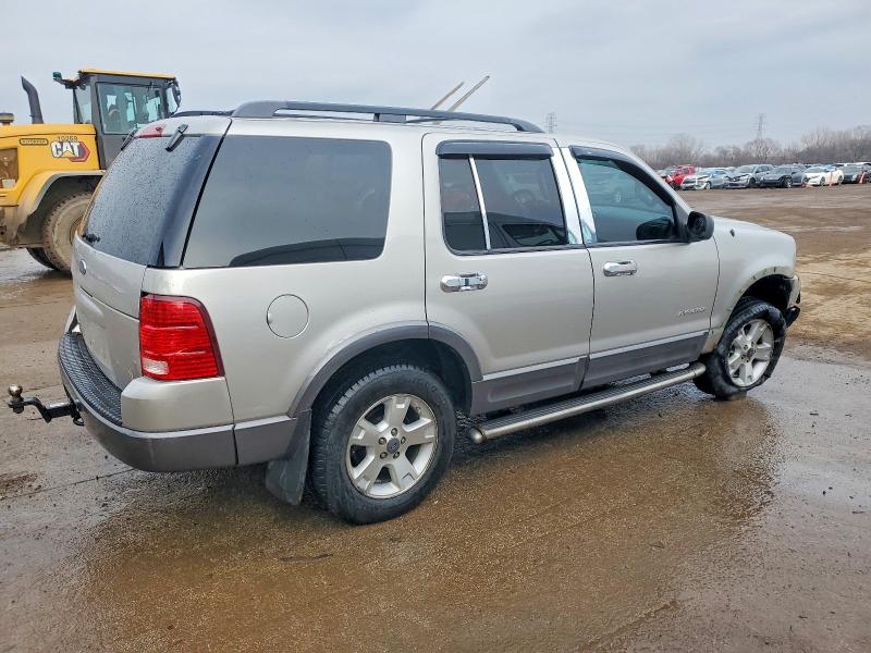 Photo 3 from auction – 2004 FORD EXPLORER X with VIN 1FMZU73W44ZA46402