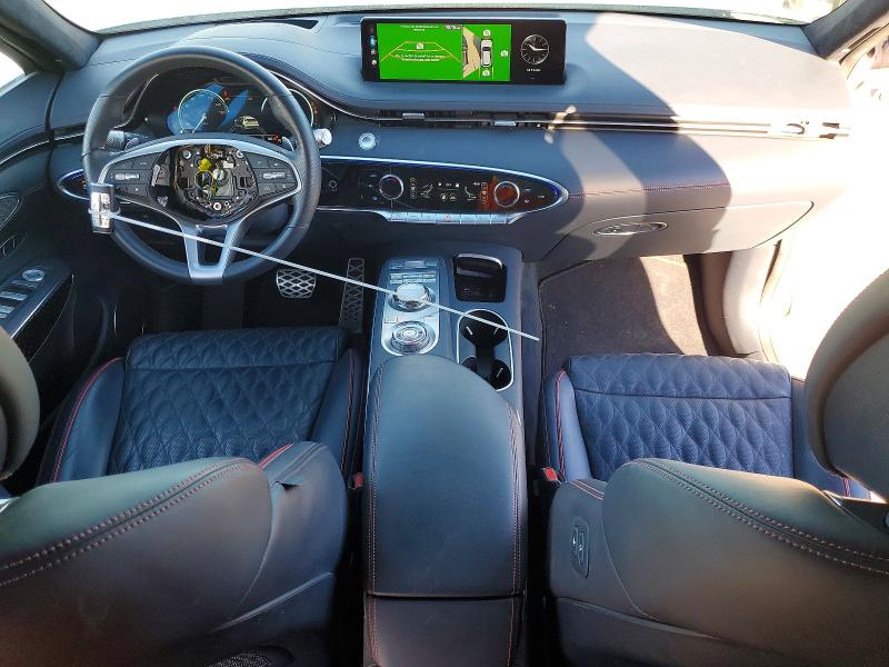 Photo 8 from auction – 2023 GENESIS GV70 BASE with VIN KMUMCDTC2PU114426