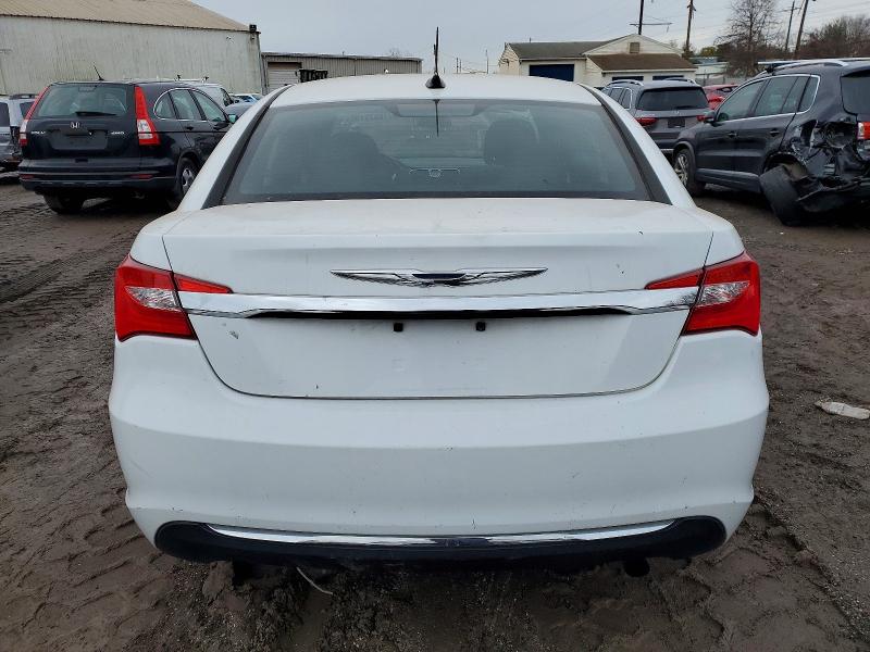 صورة رقم 6 من المزاد - 2013 CHRYSLER 200 TOURIN مع VIN 1C3CCBBB4DN764722