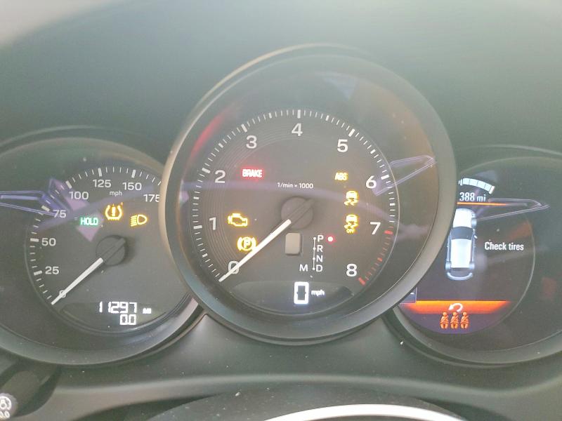 Photo 9 from auction – 2022 PORSCHE MACAN with VIN WP1AA2A50NLB07111