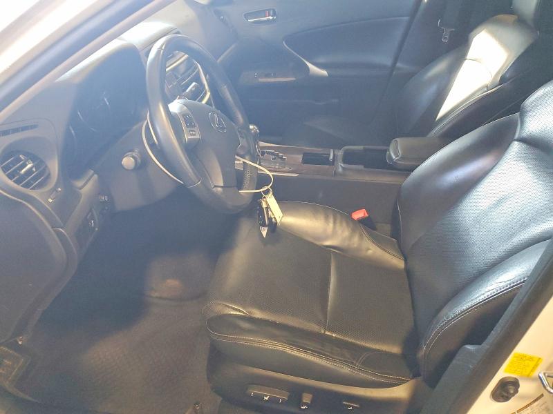 Photo 7 from auction – 2012 LEXUS IS 250 with VIN JTHCF5C26C5059629