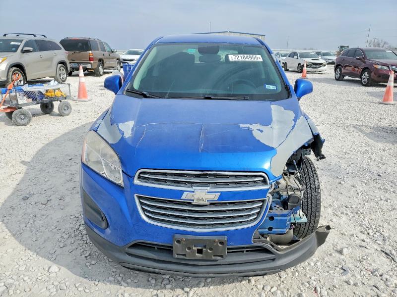 Photo 5 from auction – 2015 CHEVROLET TRAX LS with VIN KL7CJKSB1FB105936