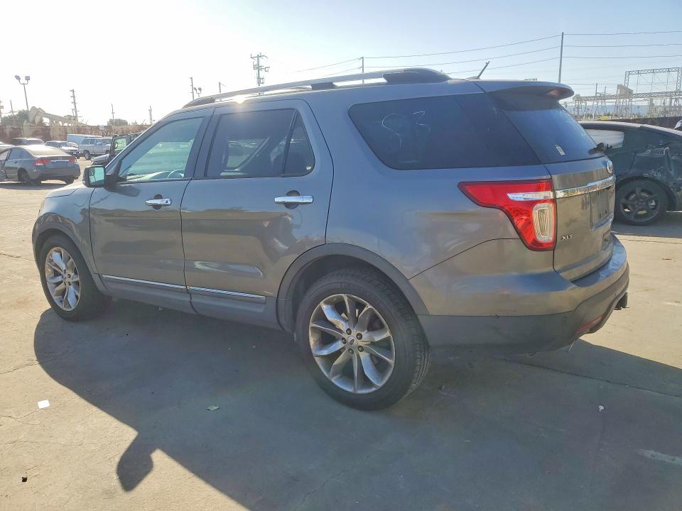 Photo 2 from auction – 2013 FORD EXPLORER X with VIN 1FM5K7D80DGB22276