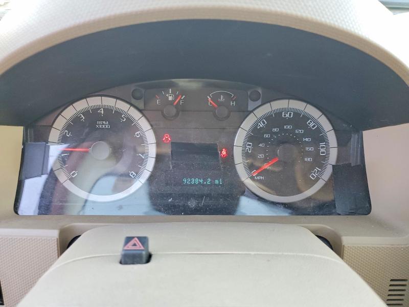 Photo 9 from auction – 2009 FORD ESCAPE XLT with VIN 1FMCU03G89KA58915
