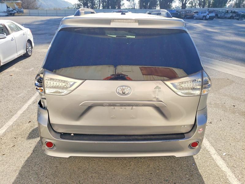 Photo 6 from auction – 2012 TOYOTA SIENNA with VIN 5TDXK3DC1CS243395