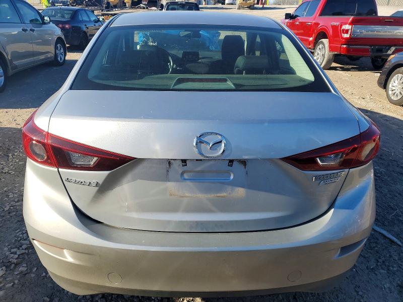 Photo 6 from auction – 2018 MAZDA 3 with VIN 3MZBN1U76JM182158