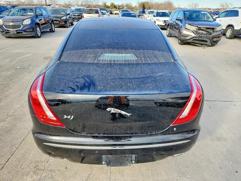 Photo 6 from auction – 2012 JAGUAR XJ with VIN SAJWA1CB9CLV33432