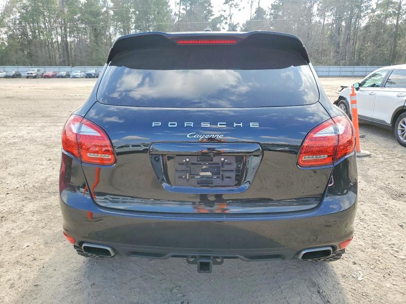 Photo 6 from auction – 2014 PORSCHE CAYENNE with VIN WP1AA2A26ELA96623