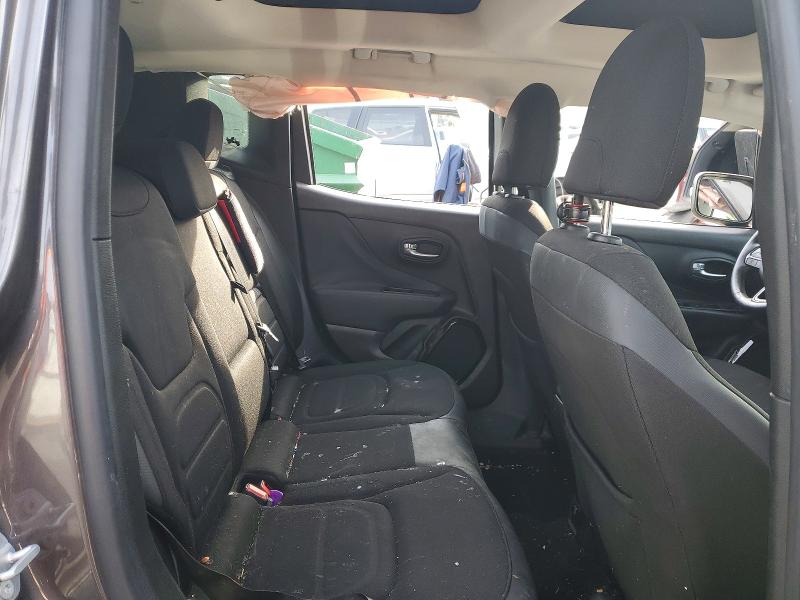 Photo 11 from auction – 2016 JEEP RENEGADE L with VIN ZACCJBBT7GPD39341
