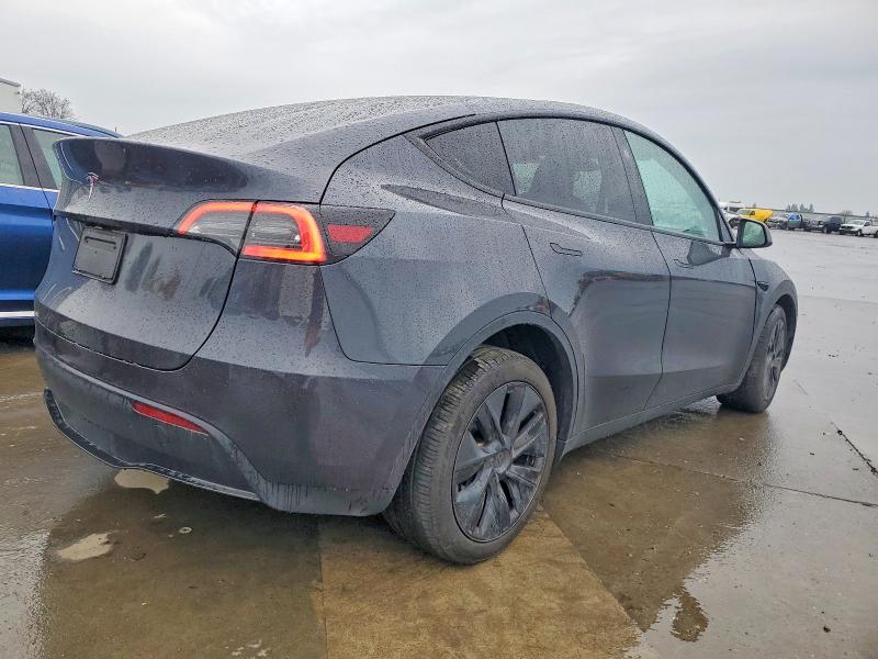 Photo 3 from auction – 2024 TESLA MODEL Y with VIN 7SAYGDED2RF195764