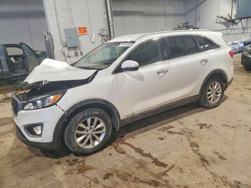Снимка 1 от търг – 2018 KIA SORENTO LX с VIN 5XYPGDA58JG360883