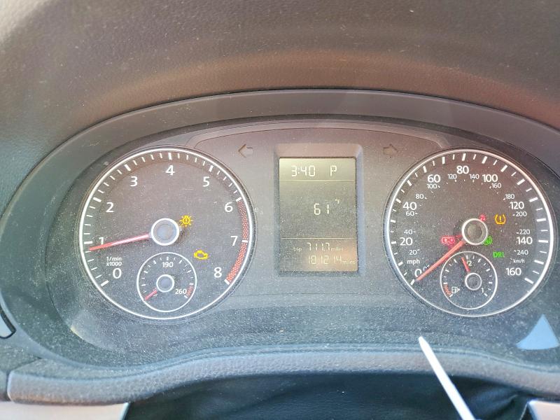 Photo 9 from auction – 2012 VOLKSWAGEN PASSAT S with VIN 1VWAP7A31CC073184
