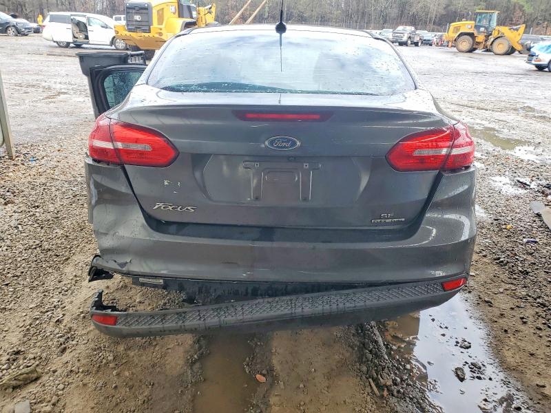 Photo 6 from auction – 2016 FORD FOCUS with VIN 1FADP3F26GL207417