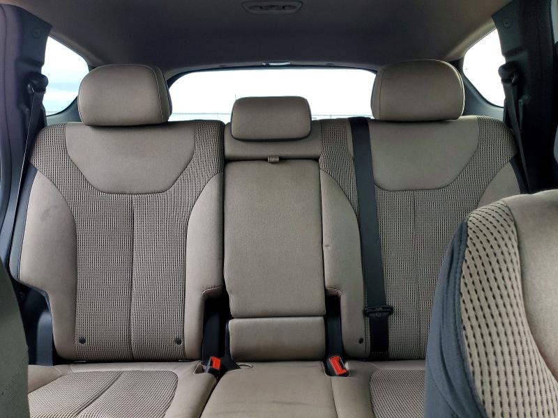 Photo 10 from auction – 2019 HYUNDAI SANTA FE with VIN 5NMS33AD2KH069729