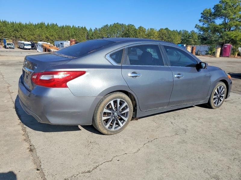 Photo 3 from auction – 2017 NISSAN ALTIMA 2.5 with VIN 1N4AL3AP9HC224974