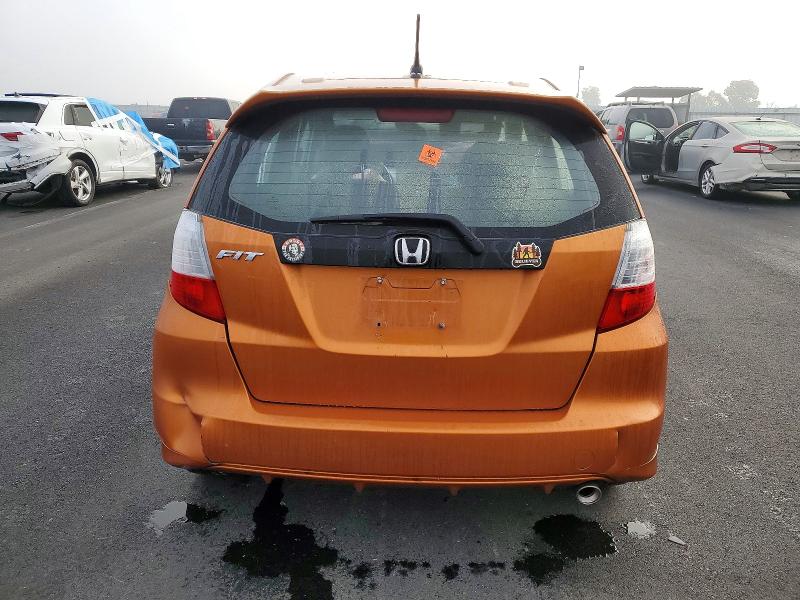Photo 6 from auction – 2011 HONDA FIT with VIN JHMGE8H58BS008982