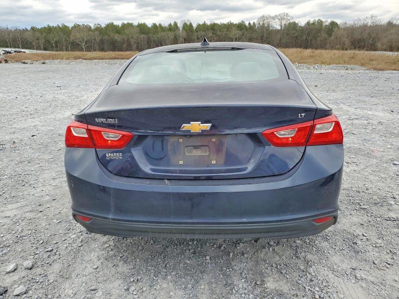 Photo 6 from auction – 2018 CHEVROLET MALIBU LT with VIN 1G1ZD5ST7JF136858
