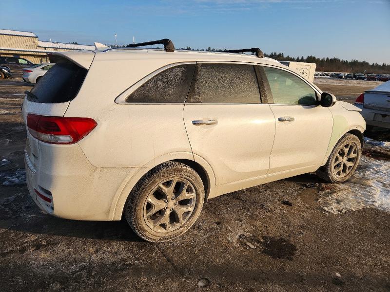 Photo 3 from auction – 2016 KIA SORENTO with VIN 5XYPK4A53GG113438
