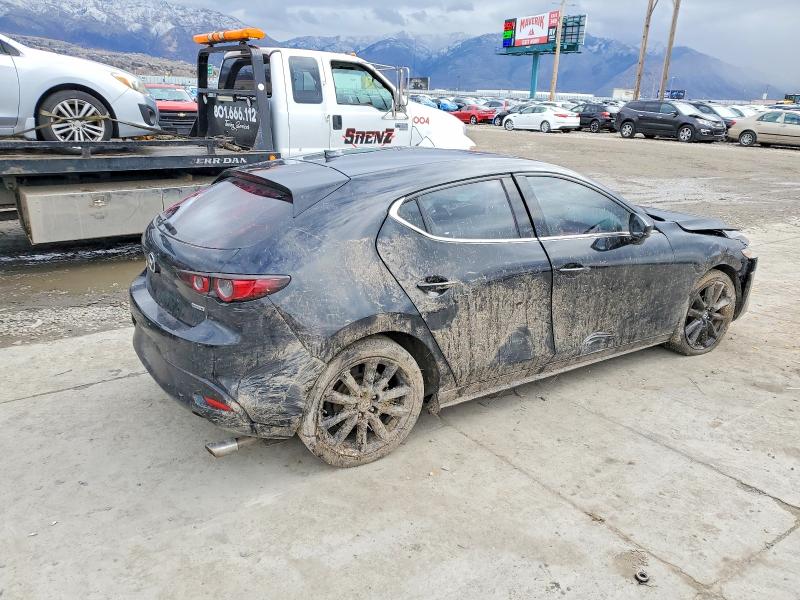 Photo 3 from auction – 2020 MAZDA 3 PREMIUM with VIN JM1BPANM2L1165441