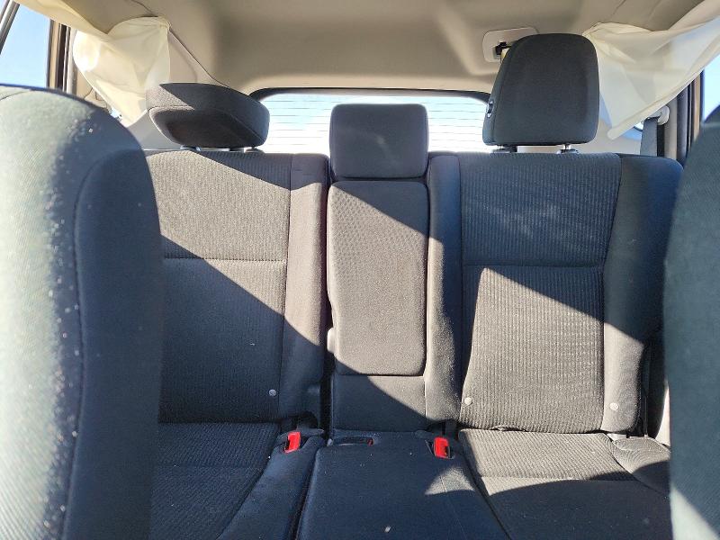 Photo 10 from auction – 2015 TOYOTA RAV4 LE with VIN 2T3BFREV0FW256028