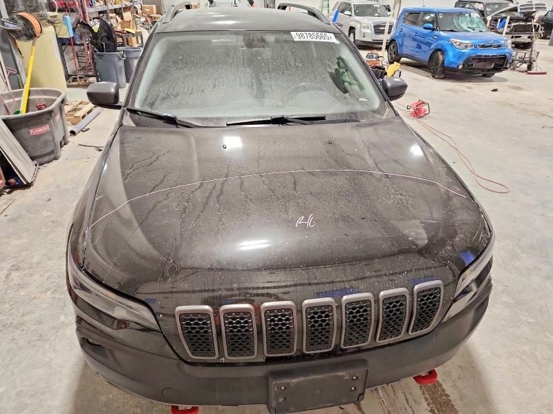 Photo 5 from auction – 2019 JEEP CHEROKEE T with VIN 1C4PJMBXXKD468620