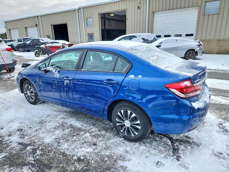 Photo 2 from auction – 2014 HONDA CIVIC LX with VIN 19XFB2F52EE230981