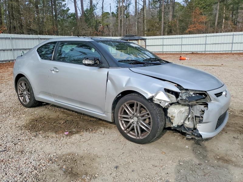 Photo 4 from auction – 2011 TOYOTA SCION TC with VIN JTKJF5C7XB3002292