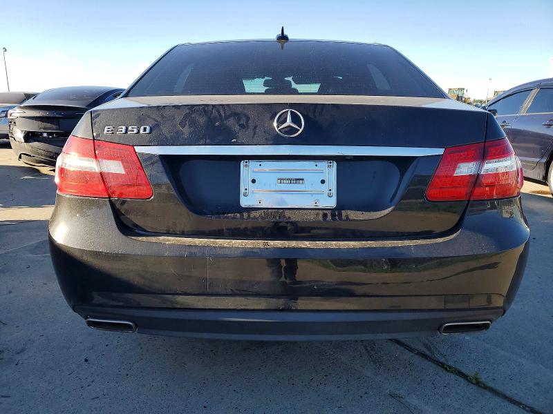 Photo 6 from auction – 2013 MERCEDES-BENZ E 350 with VIN WDDHF5KB5DA732854