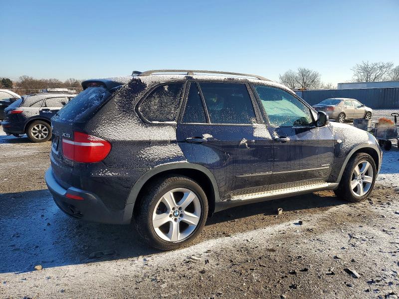 Photo 3 from auction – 2010 BMW X5 XDRIVE3 with VIN 5UXFE4C51AL379776