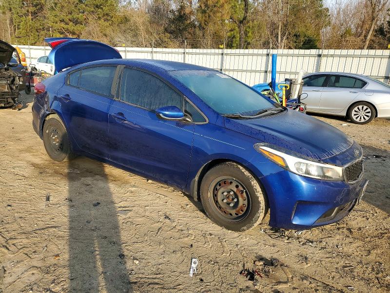 Photo 4 from auction – 2018 KIA FORTE with VIN 3KPFL4A78JE246890
