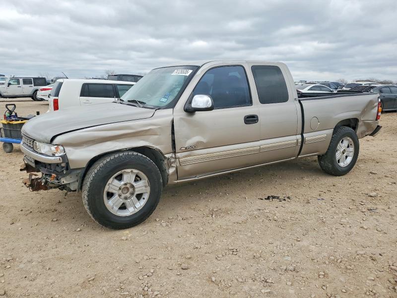 CHEVROLET SILVERADO 2000 with VIN 2GCEC19V3Y1294351 - Photo from auction