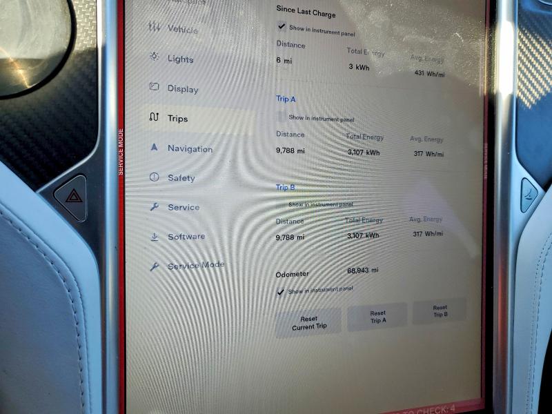 Photo 9 from auction – 2017 TESLA MODEL S with VIN 5YJSA1E20HF207460