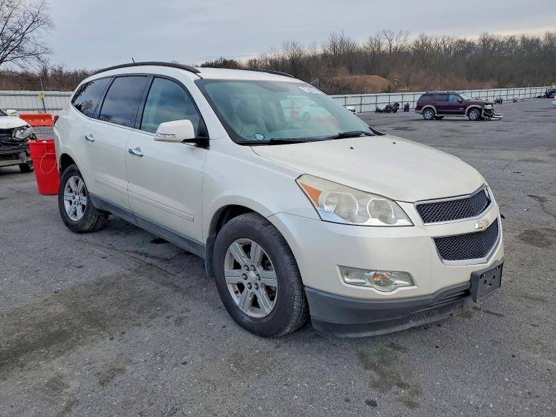 Photo 4 from auction – 2012 CHEVROLET TRAVERSE with VIN 1GNKVJED3CJ380839