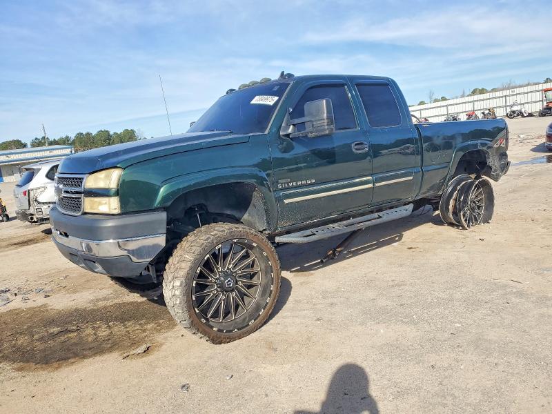 CHEVROLET SILVERADO 2006 with VIN 1GCHK29D96E251206 - Photo from auction