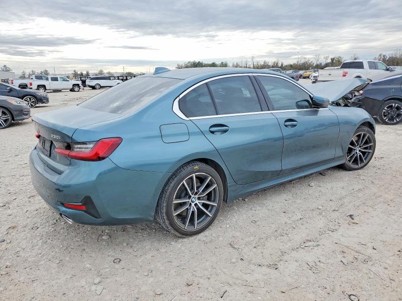 Photo 3 from auction – 2021 BMW 330I with VIN 3MW5R1J01M8B86155