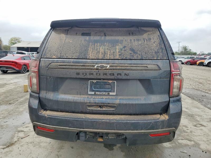 Photo 6 from auction – 2021 CHEVROLET SUBURBAN with VIN 1GNSKDKD7MR182038