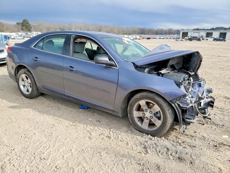 Photo 4 from auction – 2014 CHEVROLET MALIBU LS with VIN 1G11B5SL3EF127793