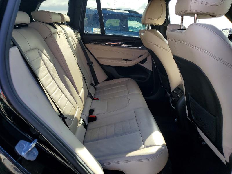 Photo 11 from auction – 2018 BMW X3 XDRIVE3 with VIN 5UXTR9C53JLD64509
