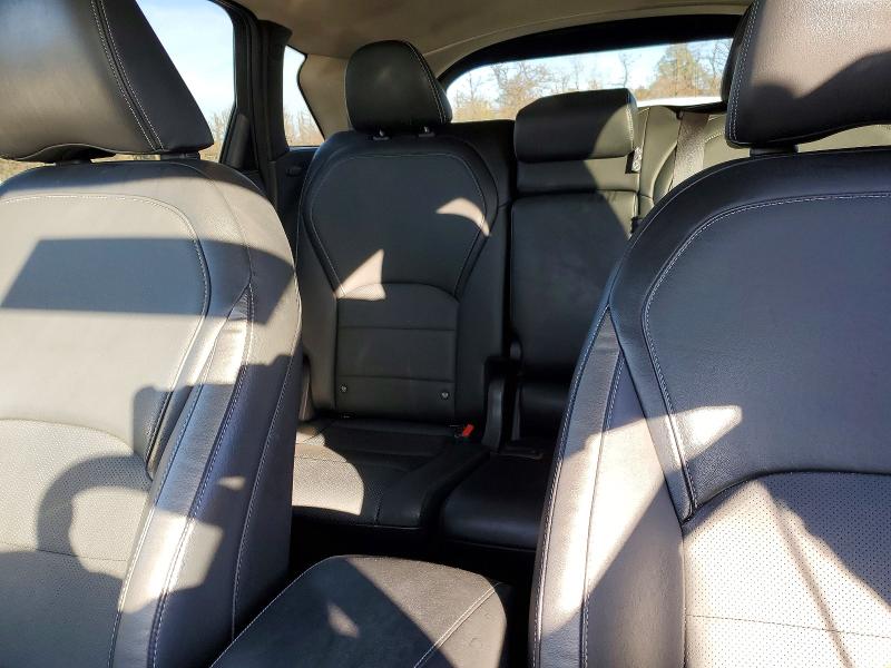 Photo 10 from auction – 2019 INFINITI QX50 with VIN 3PCAJ5M39KF119270