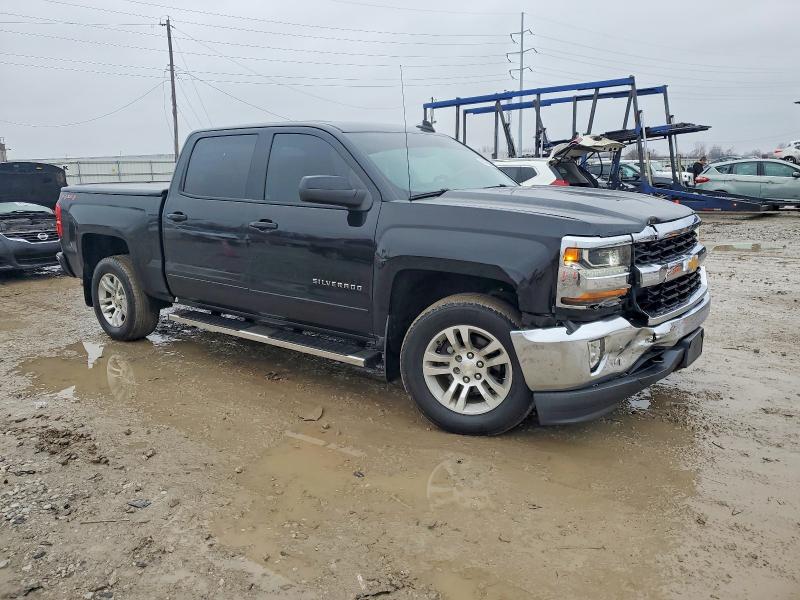 Photo 4 from auction – 2018 CHEVROLET SILVERADO with VIN 3GCUKREC9JG157008